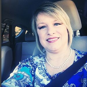 Meet your Posher, Sherry